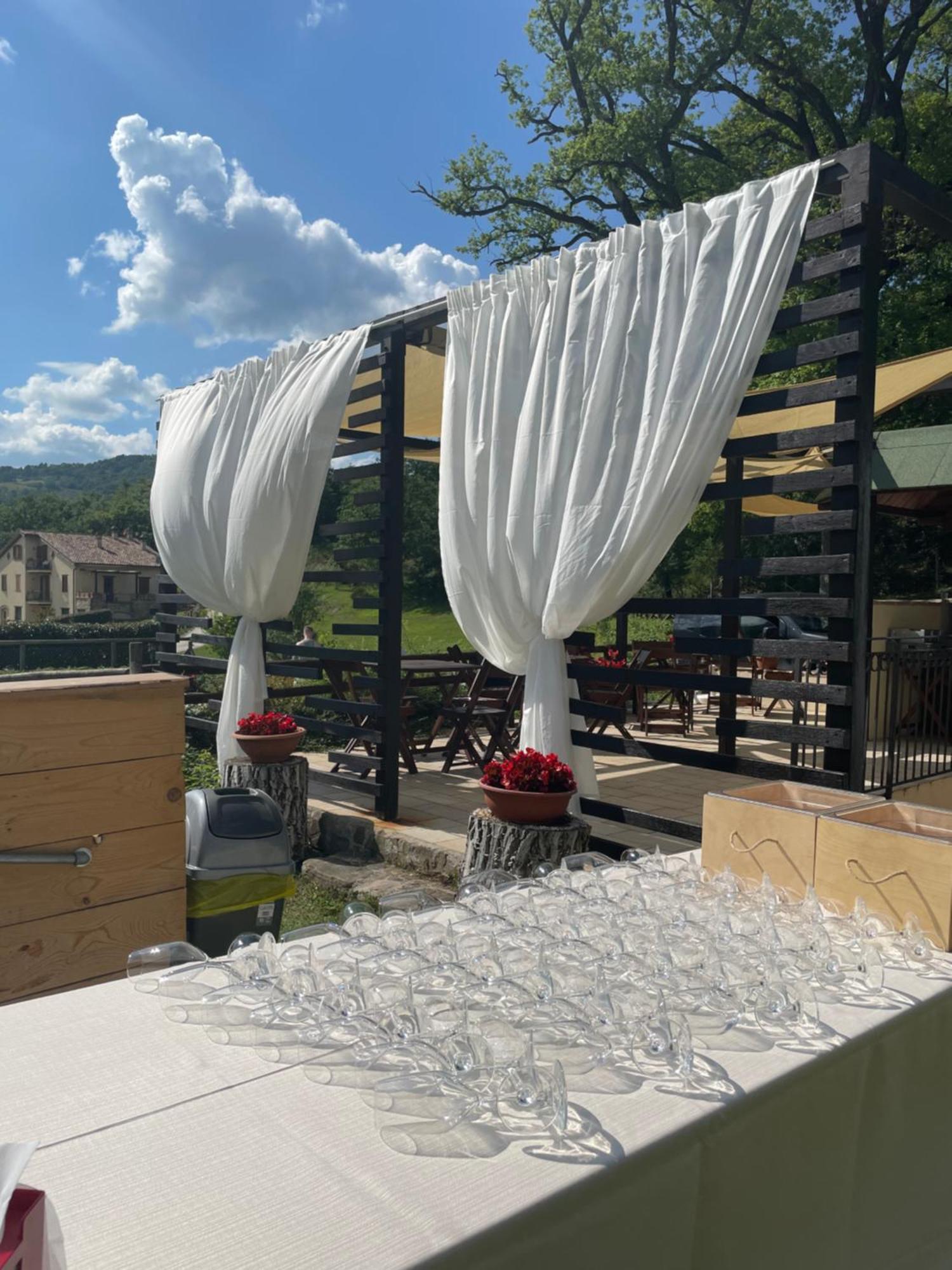 Cerqua Rosara Residence Valtopina Exterior foto