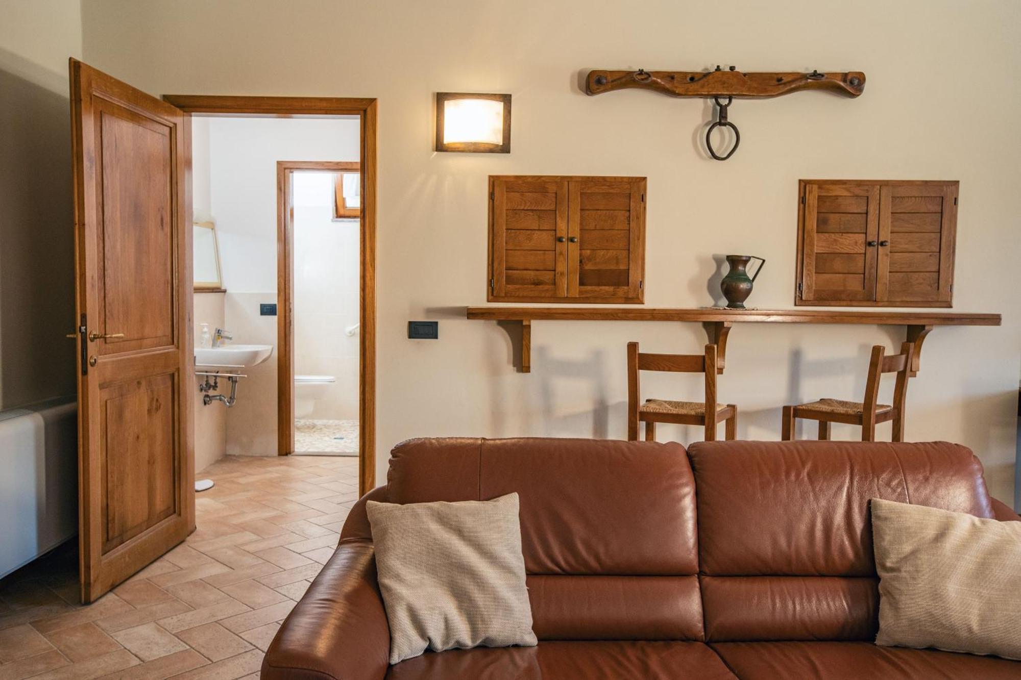 Cerqua Rosara Residence Valtopina Zimmer foto
